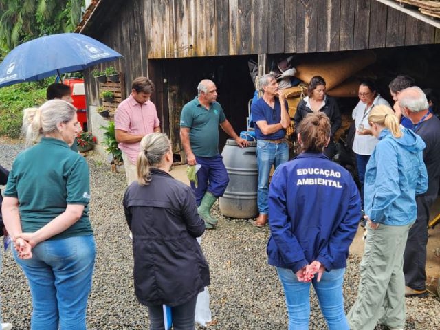 Projeto SC Rural 2:  Missão do Banco Mundial visita propriedades e maricultores